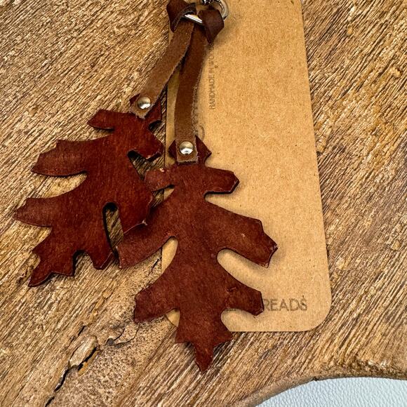 Leather Autumn Fall Purse Charm Oak Leaf Bag Charm Genuine Leather Keychain - Picture 8 of 8